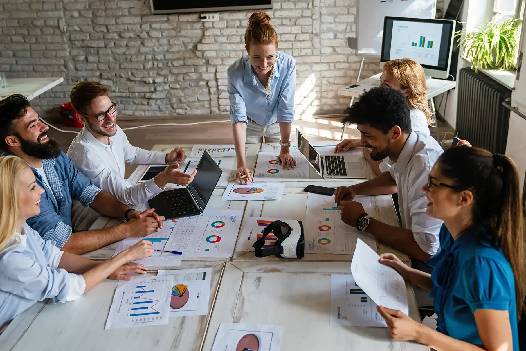 What Does a Digital Marketing Agency Do? A Beginner’s Complete Guide